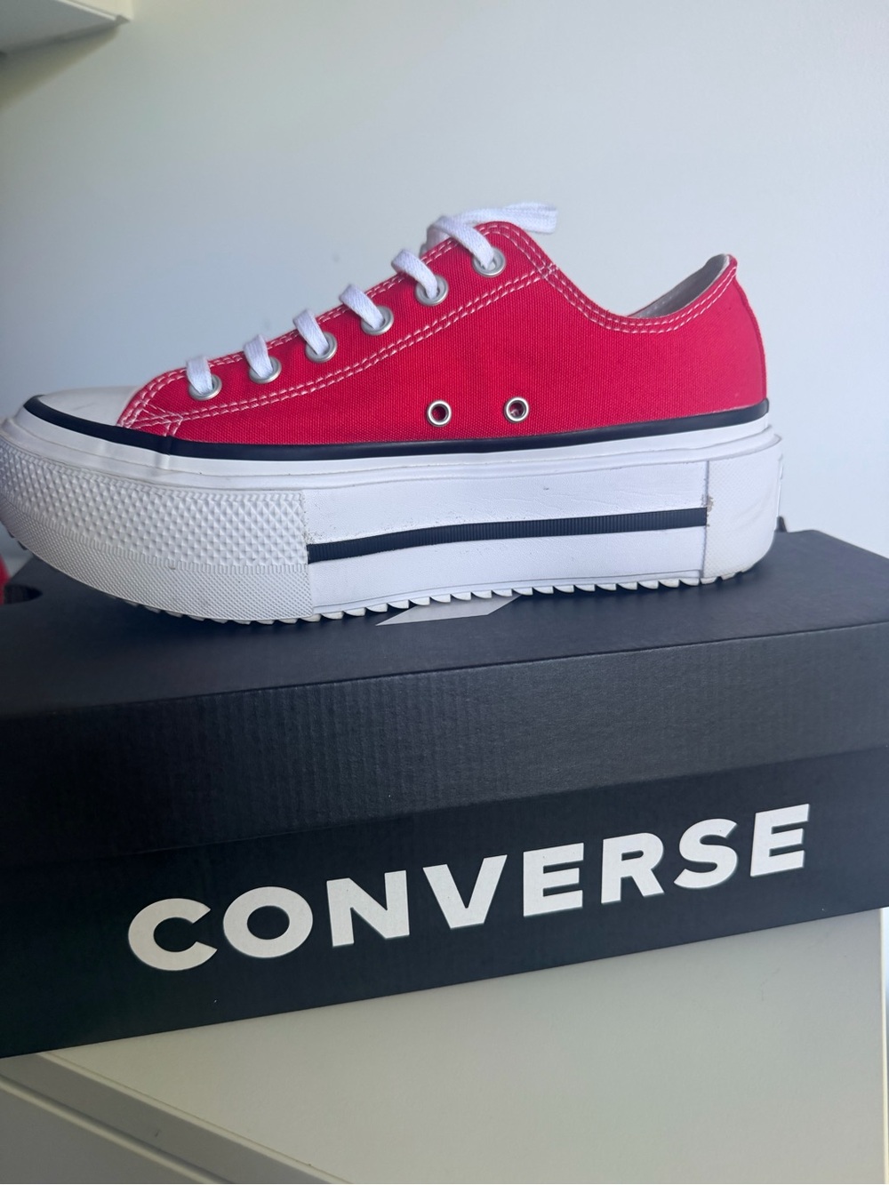 Converse Chuck Taylor All Star Lift Double Stack Platform - Size 9